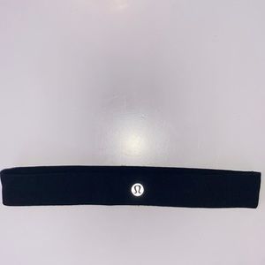 black lululemon headband